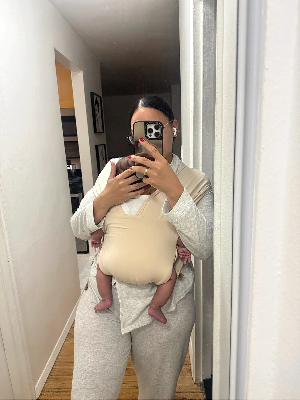 WildBird Aerial Newborn Buckle Wrap - Sparrow Cream